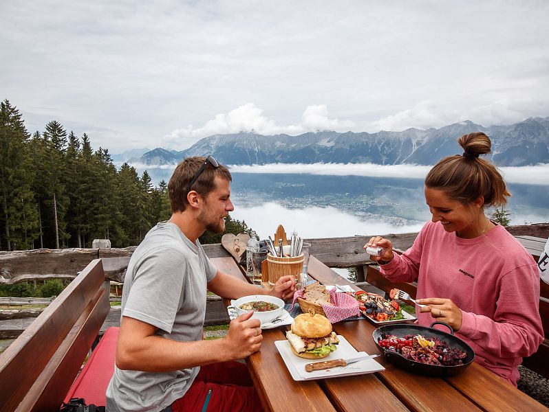 HWEST_Hotel_Schloegelstrasse_57_Hall_Tiefgarage_Detail